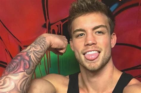 dustin mcneer|5 Facts About Dustin McNeer That Might Surprise You!